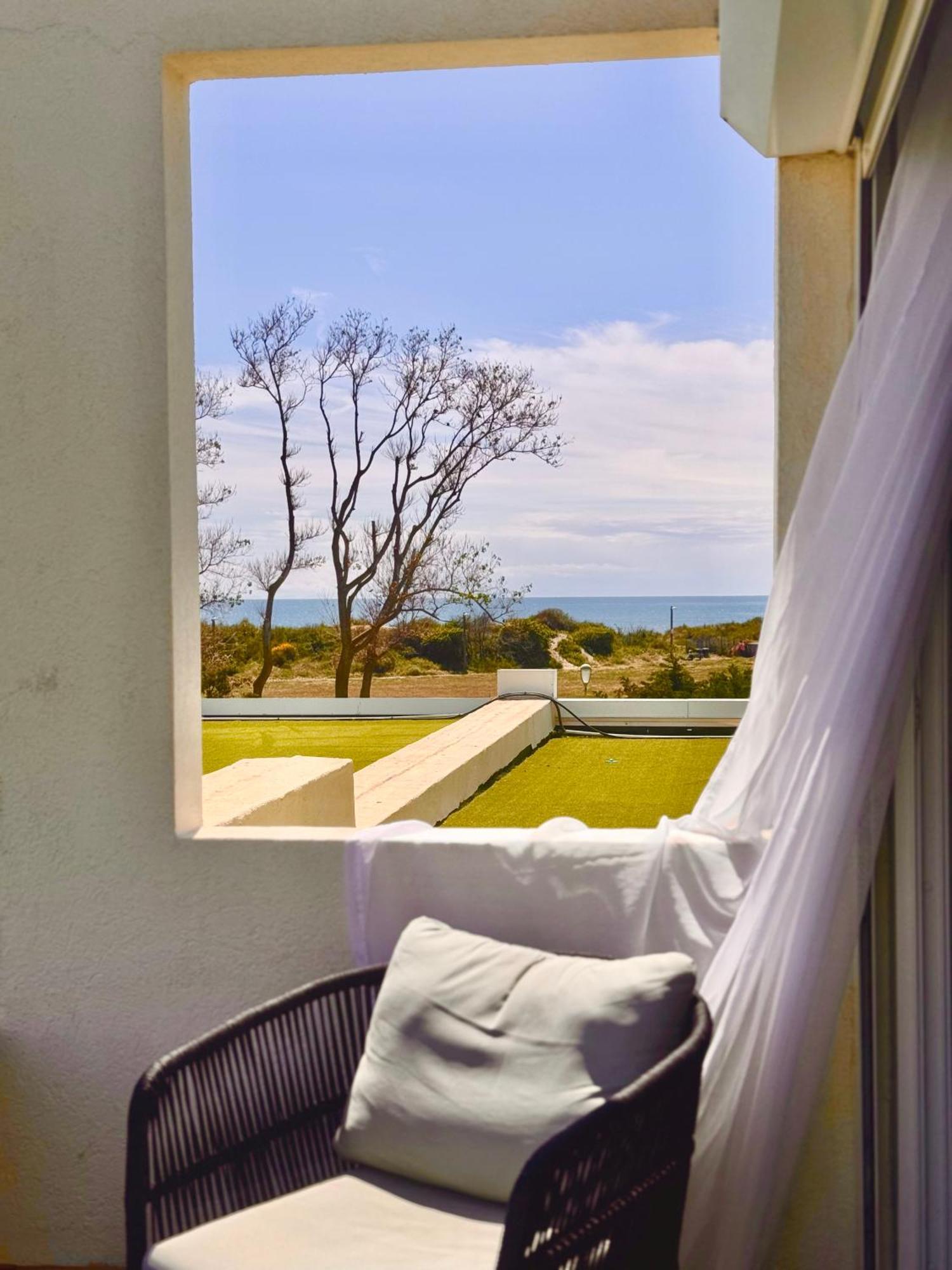 Capao Beach Hotel Agde Bagian luar foto