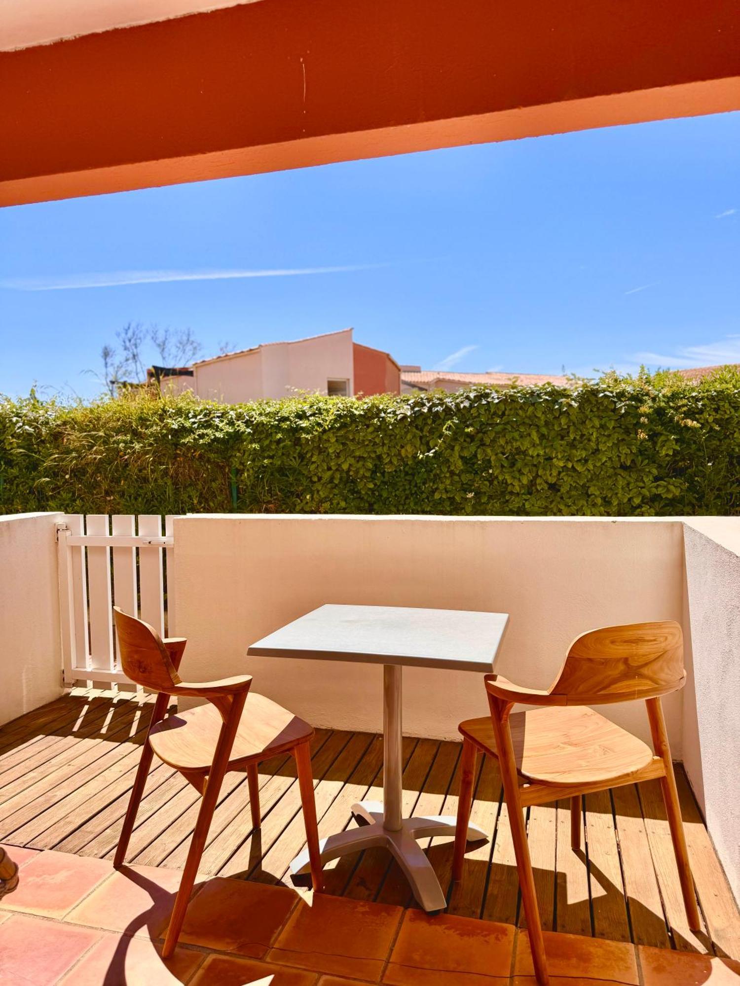 Capao Beach Hotel Agde Bagian luar foto