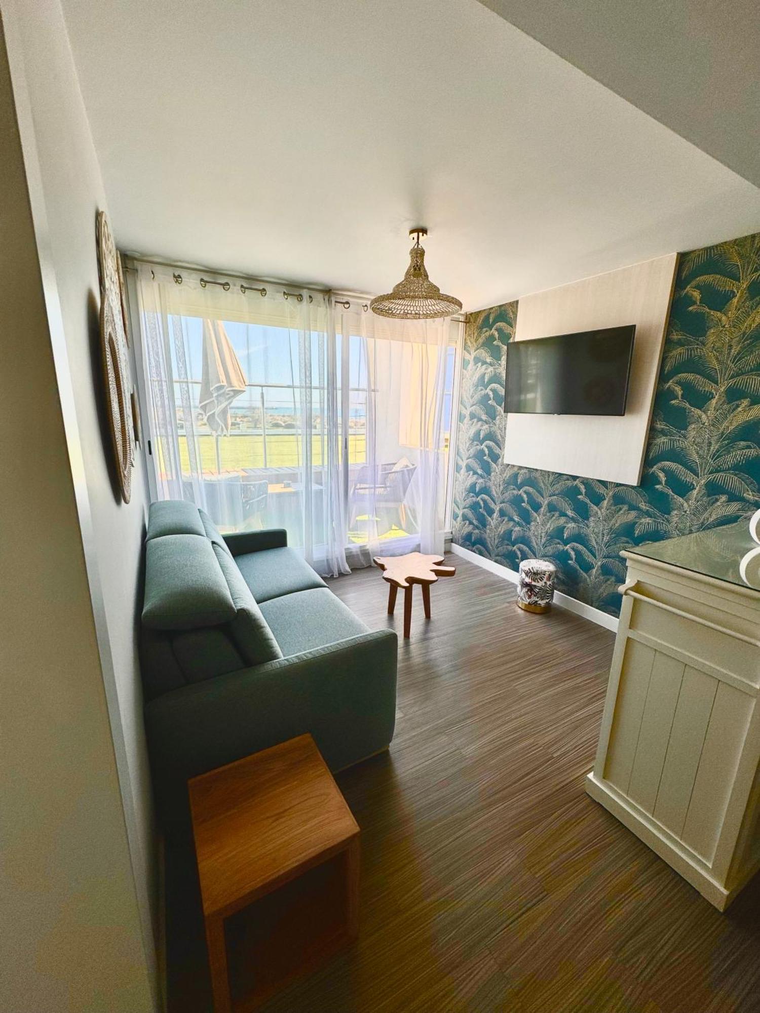 Capao Beach Hotel Agde Bagian luar foto